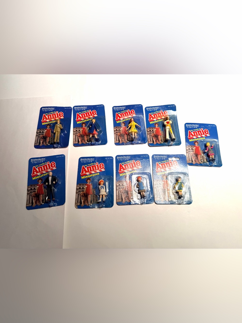 NEW VINTAGE THE WORLD OF LITTLE ORPHAN ANNIE 1982 KNICKERBOCKER MINIATURES